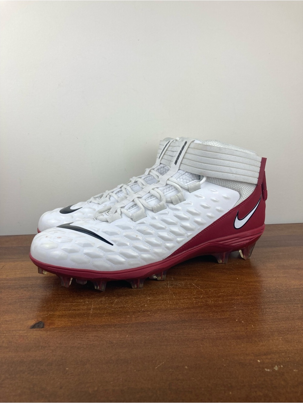 Nike Force Savage Pro 2 Football Cleats White Crimson Red BV3969-103 Men’s 12.5.